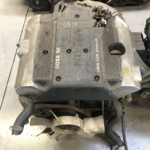 Nissan engine (vq25) 2.5 4cyl petrol
